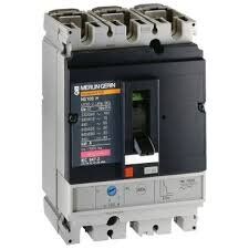 Schneider Electric 3 Pole 63A 750V Circuit Breaker TM63D for Vacuum Station Applications